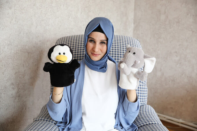 Nurhan Bolat Meriç logo